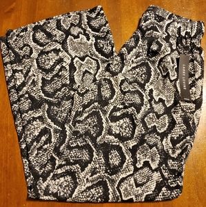 Larry Levine Snake Print‎ Pants